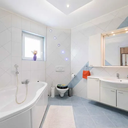 Lägenhet In 39210 *